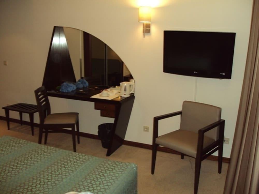 Nova Cruz Hotel Santa Maria da Feira Extérieur photo