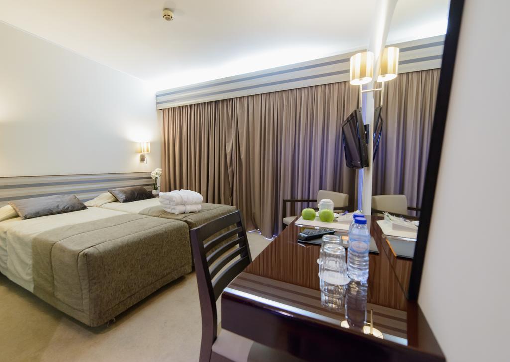 Nova Cruz Hotel Santa Maria da Feira Extérieur photo